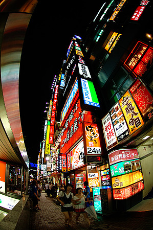 Night in Shinjuku, Fisheye