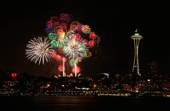Big Finale Fireworks, Space Needle